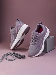 Women’s Running Shoes
